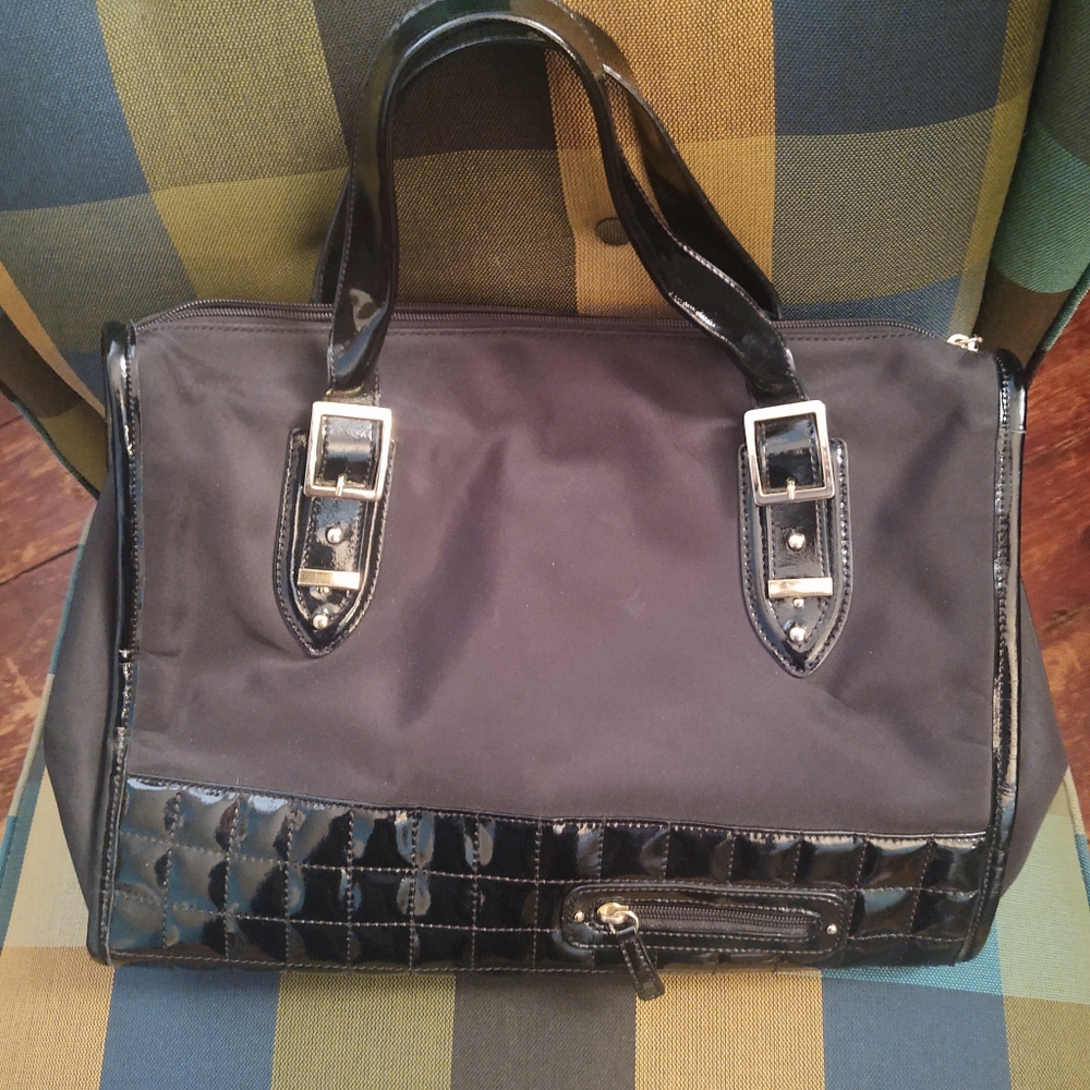 BCBG MaxAzria Tote Style Purse